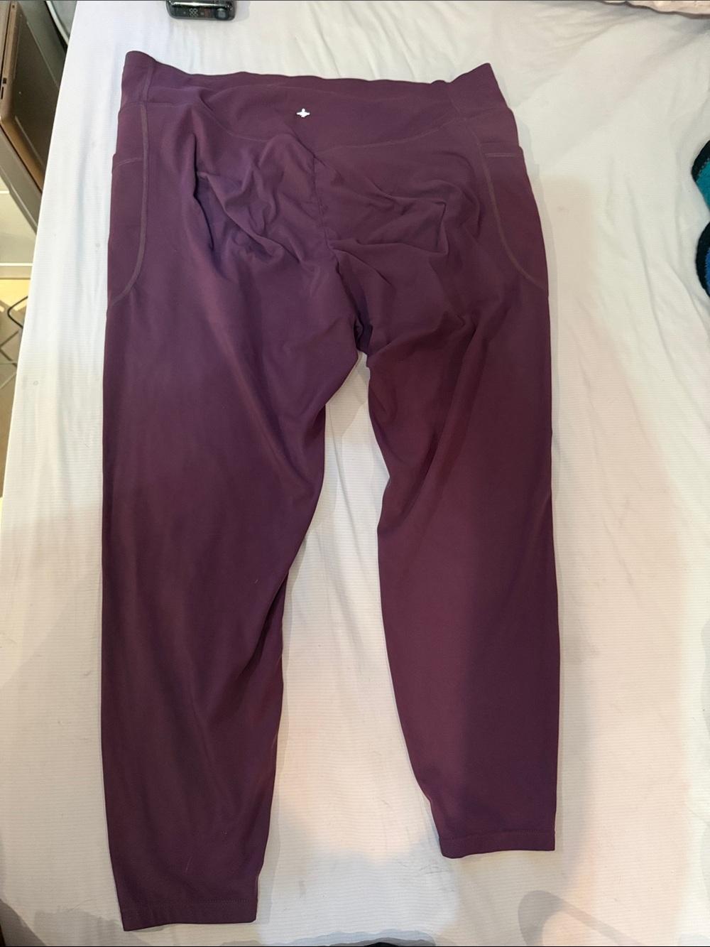 Women’s purple Halara butt scrunch leggings
